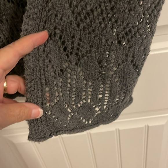 Hollister Crocheted Knit Swing Open Cardigan Sweater S/S gray Women's XS/S - Picture 4 of 8